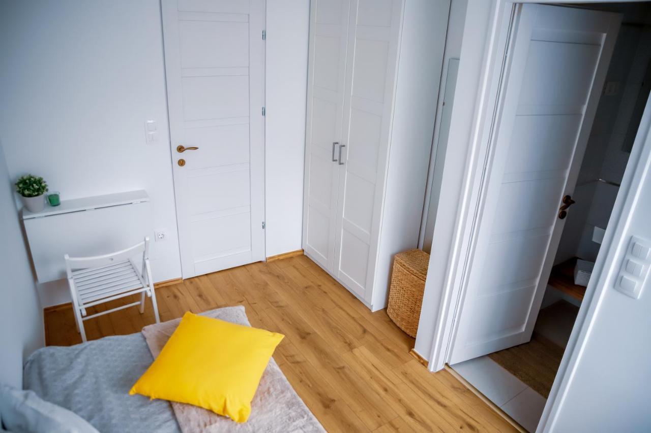 Cozy Apartment In The Downtown Gyor Luaran gambar